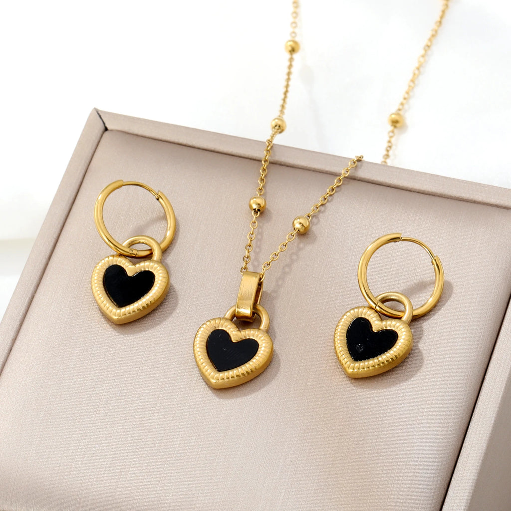 Parure cœur noir — collier et boucles d’oreilles — acier inoxydable